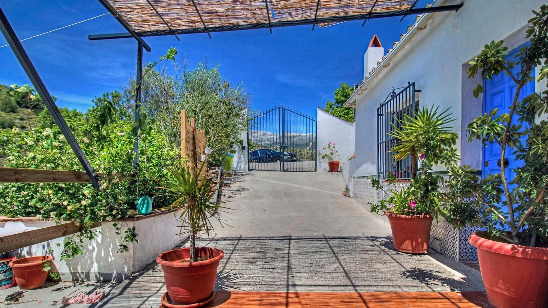 Finca El Almendro Archez 0*,